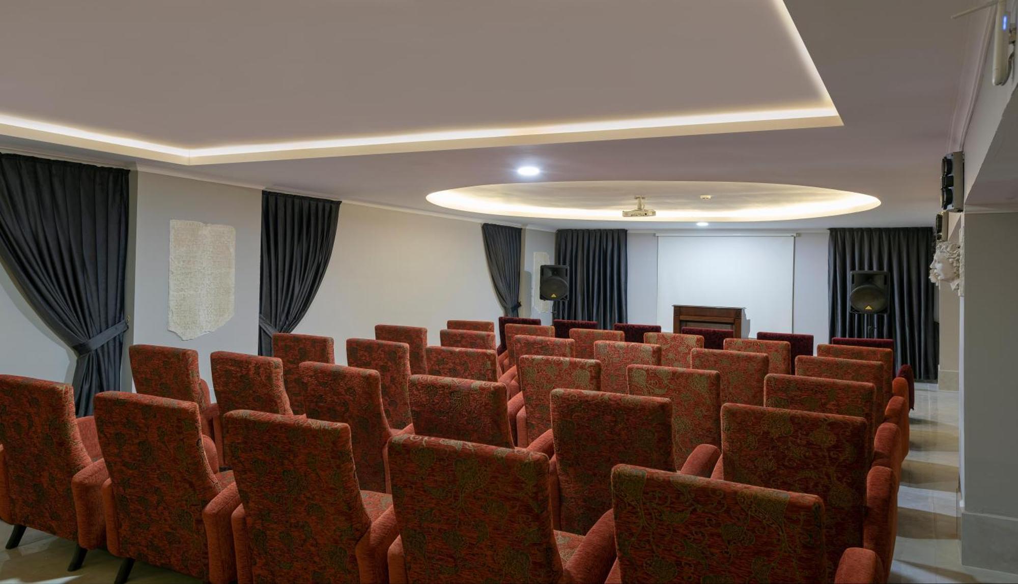 Antique Palace Museum (adults Only) מלון 5*