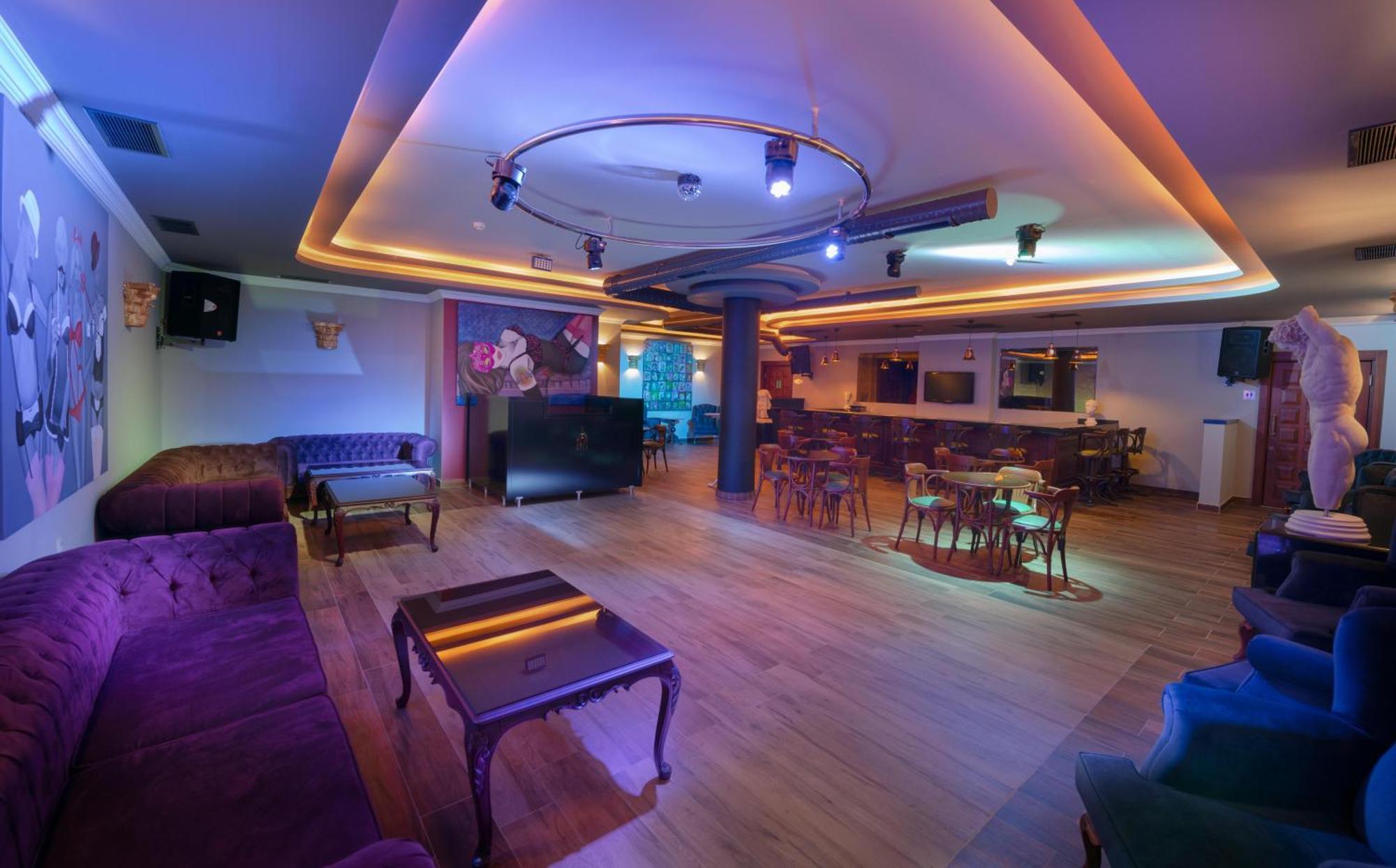 Antique Palace Museum (adults Only) Готель 5*